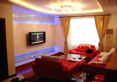 ������������ϵ�y(t��ng)�ڼ�ͥ�еđ�(y��ng)��